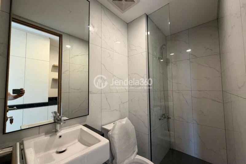 Bathroom Studio Apartment with - View at The Newton 2 Ciputra Apartment