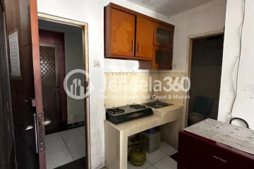 Kitchen 2BR Gateway Apartment at Low Floor