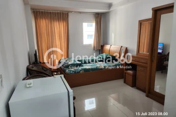 Bedroom Strategic Location Studio Apartment at MT Haryono Residence Low Floor