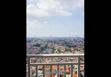 Balcony Tidy 2BR Apartment High Floor with City View at Pakubuwono Terrace