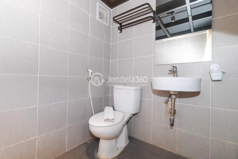 Bathroom Modern 1BR Apartment at Bintaro Icon Apartment High Floor