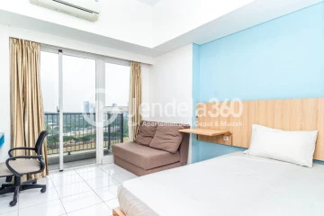 Bedroom Studio Apartment with City View at Casa De Parco Apartment