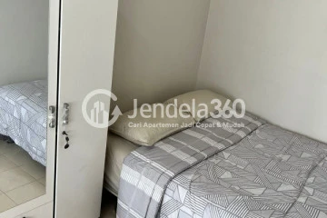 Bedroom 1BR Apartment with Swimming Pool View at Serpong Green View Apartment