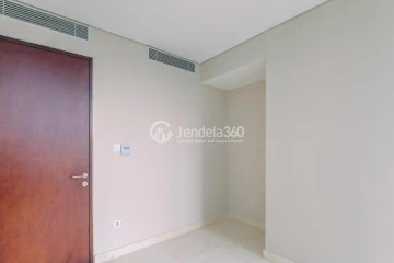 Bedroom 2 Low Floor 3BR Apartment with City View at Ciputra World 2 Apartment