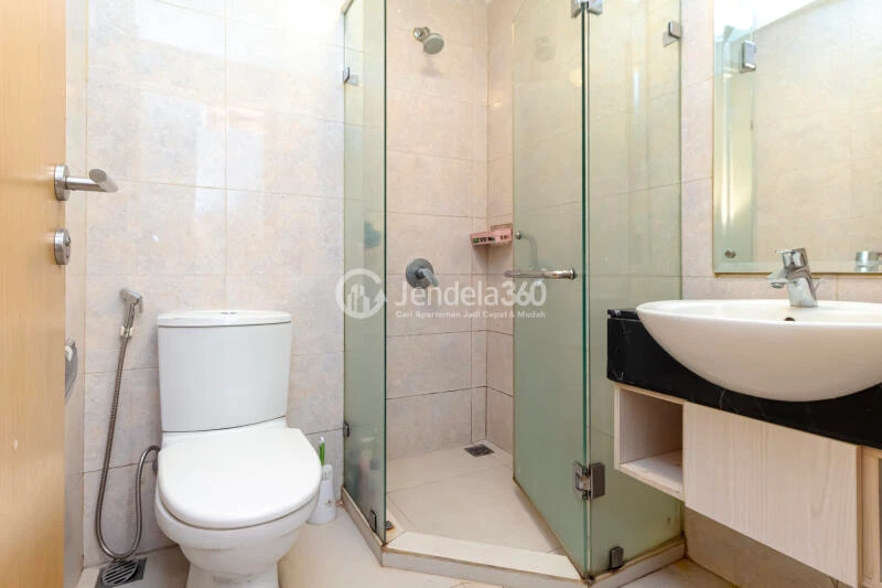 Bathroom The Mansion Kemayoran Bougenville 1BR Fully Furnished
