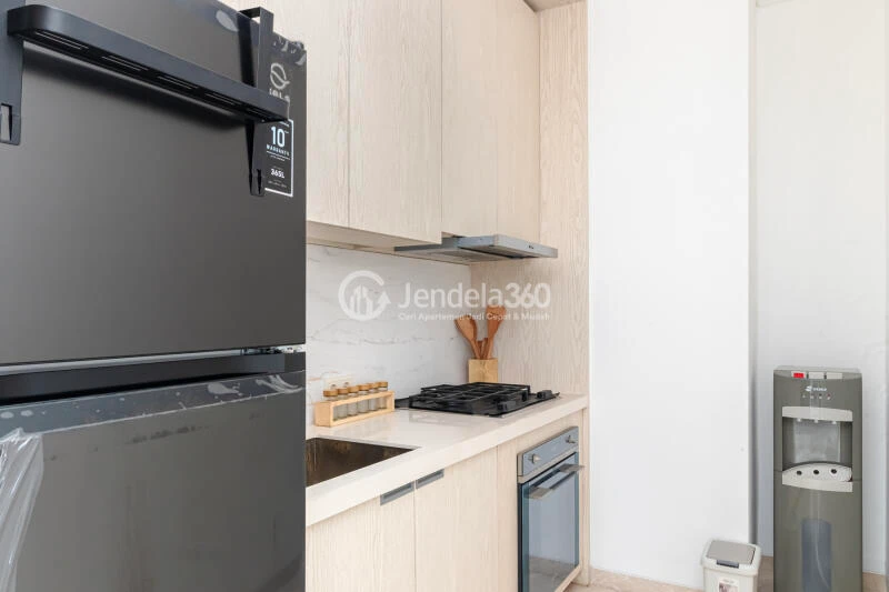Kitchen Low Floor 2BR Apartment with City View at Izzara Apartment