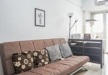 Living Room Bintaro Park View 2BR Fully Furnished
