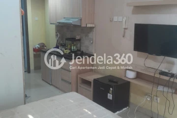 Bedroom 1BR Grand Dhika City Apartment at Middle Floor