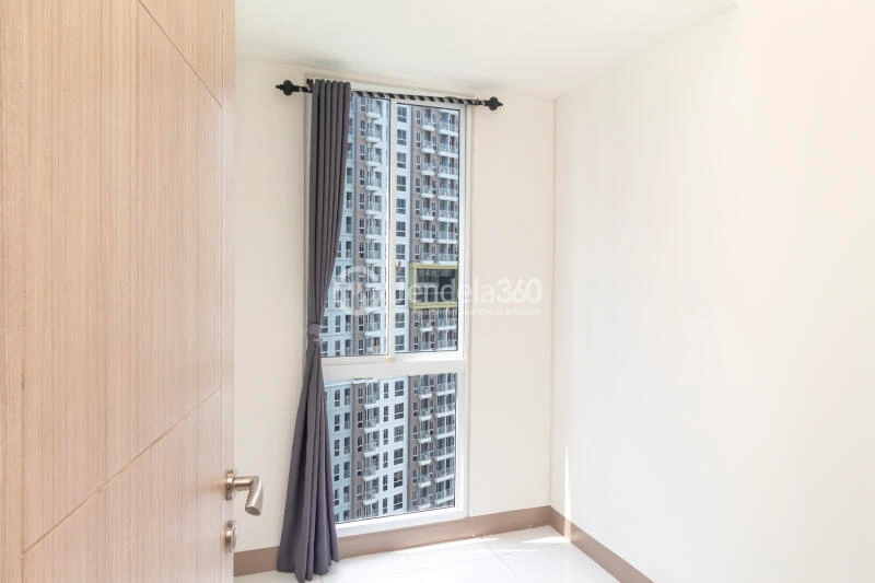 Bedroom 2 High Floor 2BR Apartment with  View at Tokyo Riverside Apartment