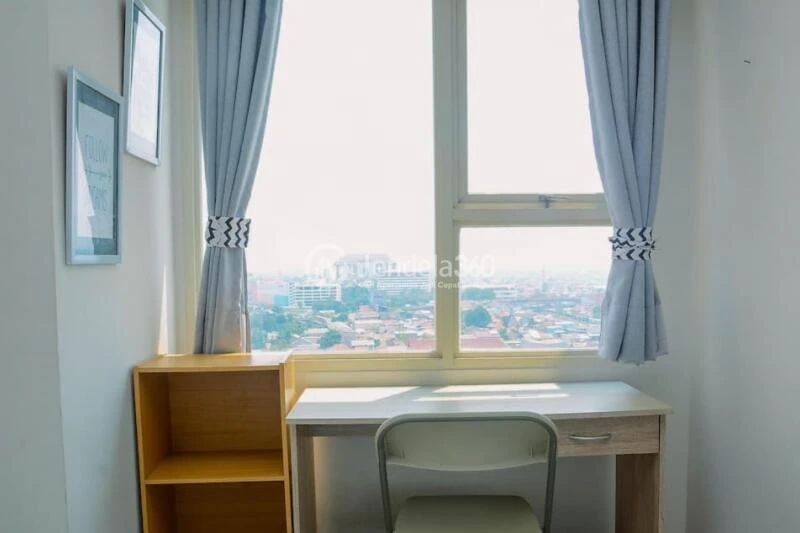 Bedroom Low Floor Studio Apartment with Housing View at Margonda Residence 5