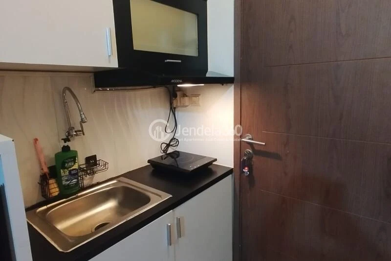 Kitchen Studio Apartment with  View at Easton Park Residence Jatinangor