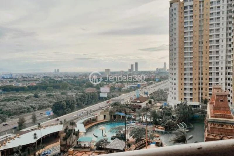 Balcony Lovely 2BR Apartment at Great Western Resort Tower Tower A