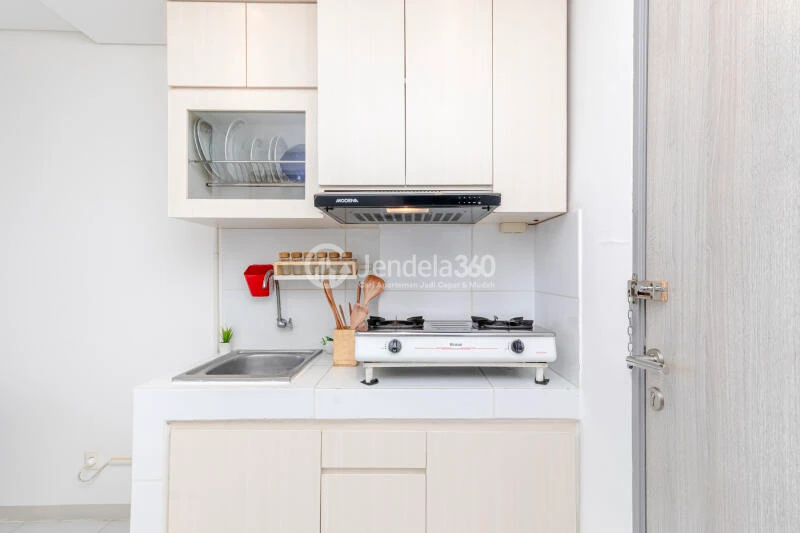 Kitchen Excellent 1BR Apartment at Akasa Pure Living Apartment Tower Kirana
