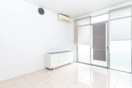 apartment photo