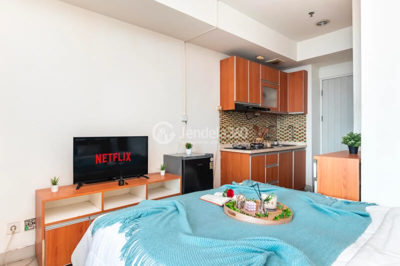 Bedroom Relaxed Studio Apartment at Grand Kamala Lagoon Apartment High Floor