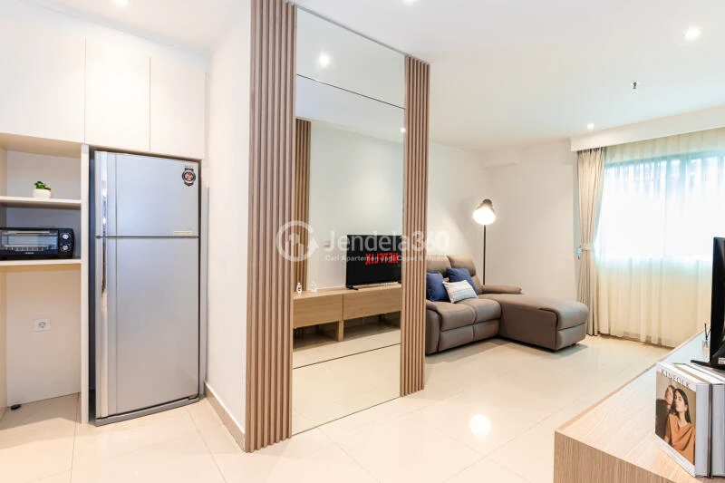 Living Room Tidy 2BR Apartment Low Floor with  View at Sahid Sudirman Residence