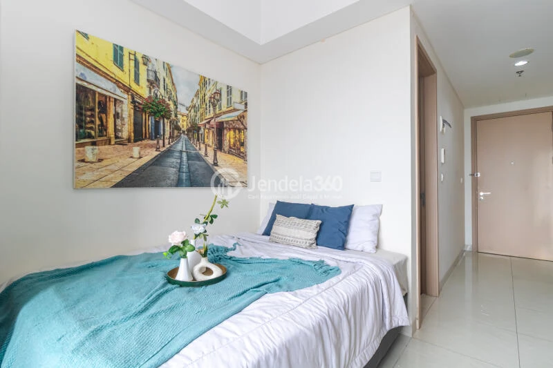 Bedroom Trendy, Fully Furnished Studio Apartment with Toll Road View at Sedayu City Apartment