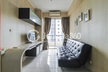Living Room Compact 1BR Apartment at Silkwood Residence Low Floor