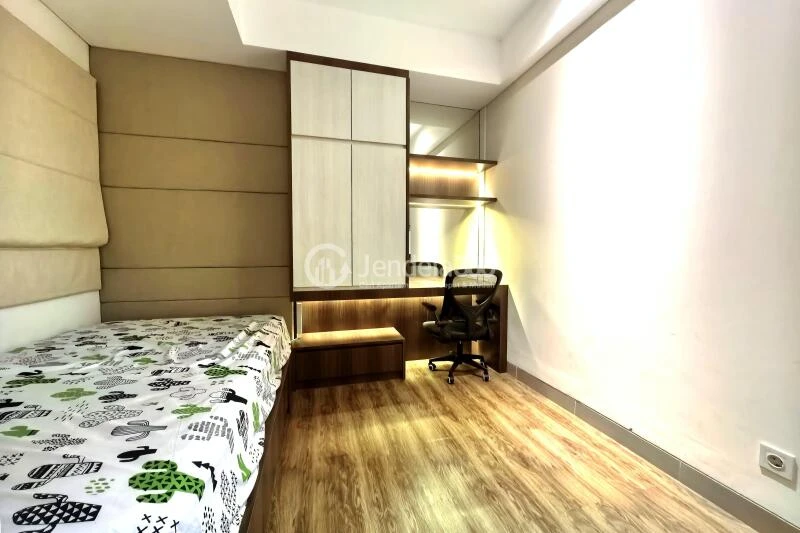 Bedroom Best Deal 1BR Apartment Middle Floor with  View at B Residence BSD