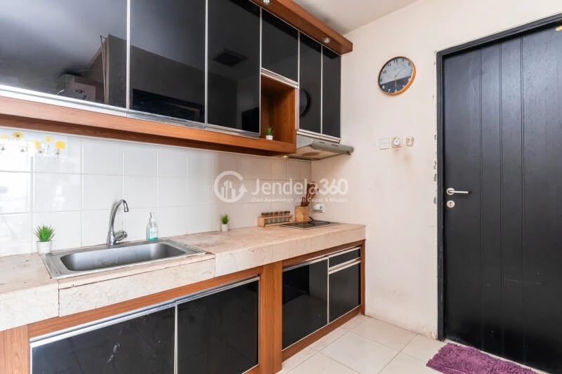 Kitchen 2BR Apartment with City View at Cervino Village