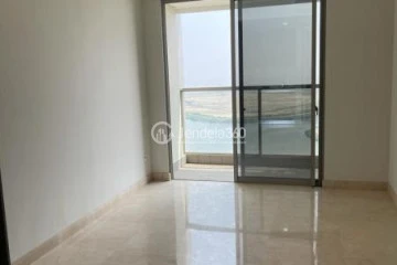 Living Room 1BR Apartment with City View at Gold Coast Apartment