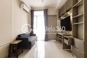 Bedroom Homey 2BR Apartment with Stunning Scenery at Elpis Residence Apartment