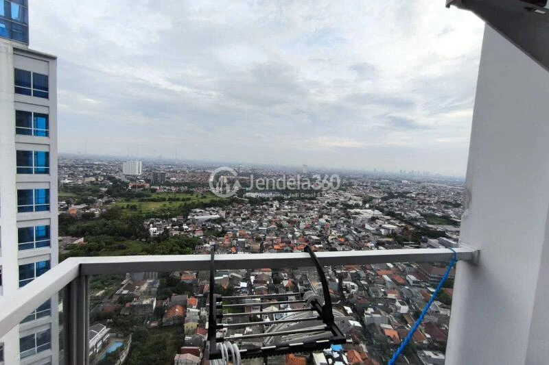 Balcony Spotless Studio Apartment at Puri Mansion Tower B