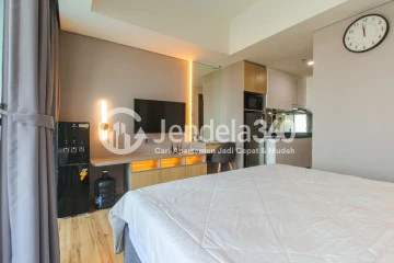 Bedroom Studio Apartment with City View at Southgate Residence