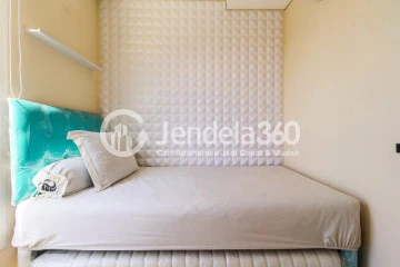 Bedroom 2 Low Floor 2BR Apartment with City View at Elpis Residence Apartment
