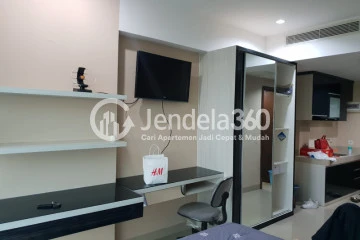 Bedroom Studio Apartment with Swimming Pool View at U Residence Karawaci