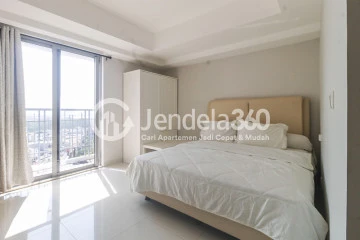 Bedroom Tidy 1BR Apartment with Sunset View at The Mansion Kemayoran Jasmine