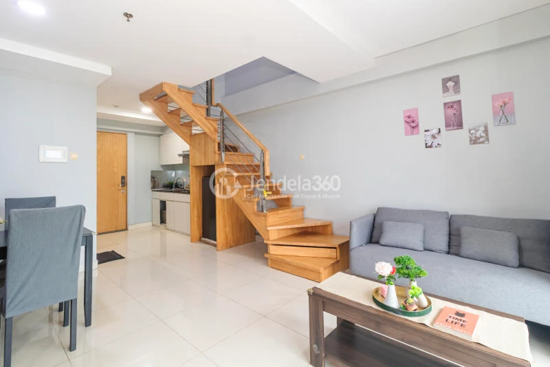 Living Room Maqna Residence 2BR Fully Furnished