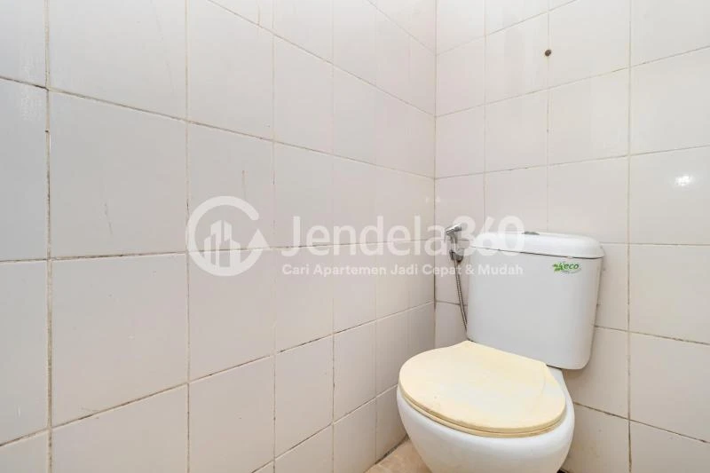 Bathroom 2BR Minimalist Apartment at Pancoran Riverside Apartment with City Center View