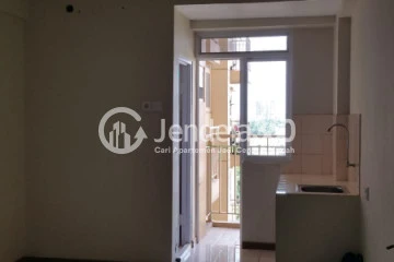 Bedroom Studio Green Palm Residence Apartment at Tower B