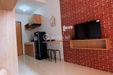 Bedroom Elegant Studio Apartment at Dave Apartment Low Floor