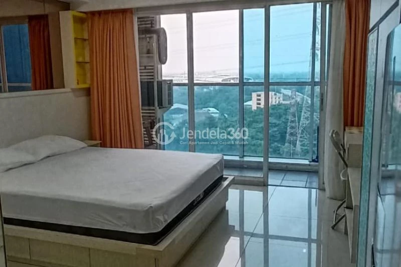 Bedroom Homey Studio Apartment at Tamansari The Hive Middle Floor