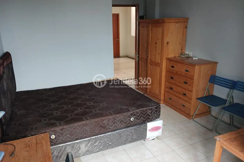 Bedroom Studio Margonda Residence Apartment at Low Floor