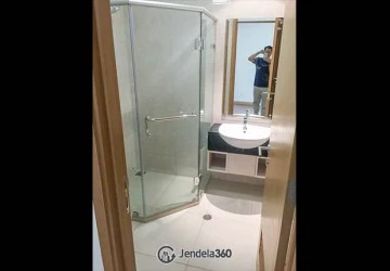 Bathroom Middle Floor 2BR Apartment with city view View at The Mansion Kemayoran Bougenville