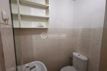 Bathroom Well Located 2BR Apartment Low Floor with City View at Park View Condominium