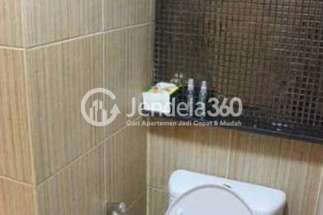 Bathroom Elegant 1BR Apartment Low Floor with City View at MT Haryono Residence