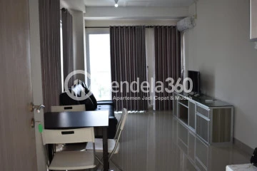 Living Room Middle Floor 1BR Apartment with City View at Paradise Mansion Apartment