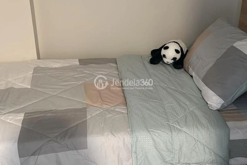 Bedroom 1 Cozy 2BR Apartment at Oak Tower Apartment Low Floor