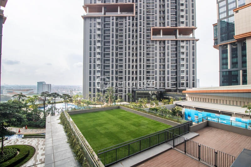 Balcony Good Deal Studio Apartment at Pakuwon Residence Bekasi Tower Amor
