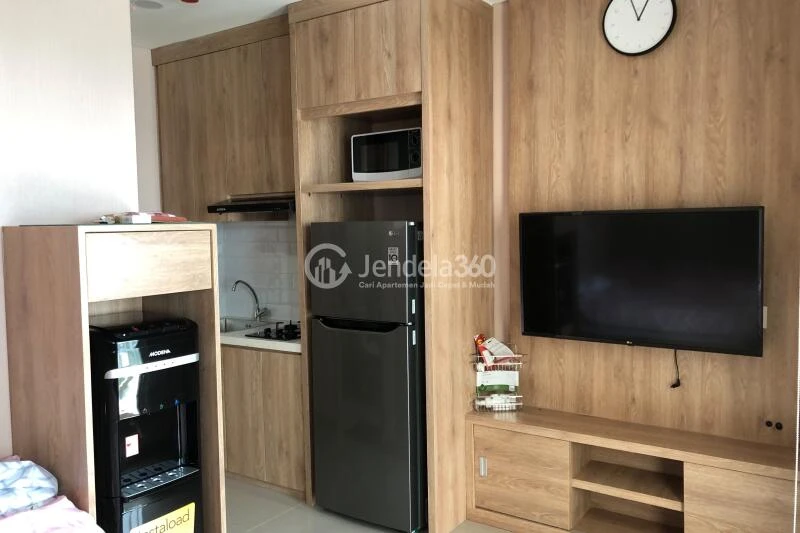Kitchen Low Floor Studio Apartment with  View at B Residence BSD