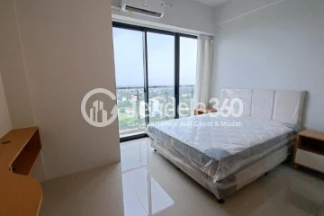 Bedroom Trendy Studio Apartment Low Floor with  View at Denver Apartment