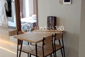 Living Room 2BR Apartment with City View at Arandra Residence