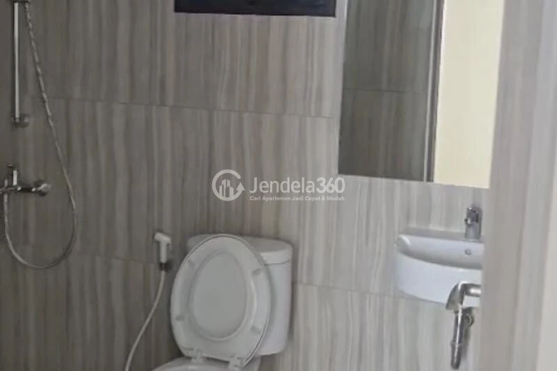 Bathroom Low Floor 2BR Apartment with City View at Pakuwon Residence Bekasi