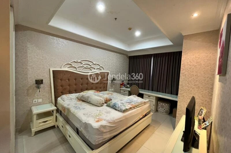 Bedroom 1 2BR Apartment with City View at Kuningan City (Denpasar Residence)