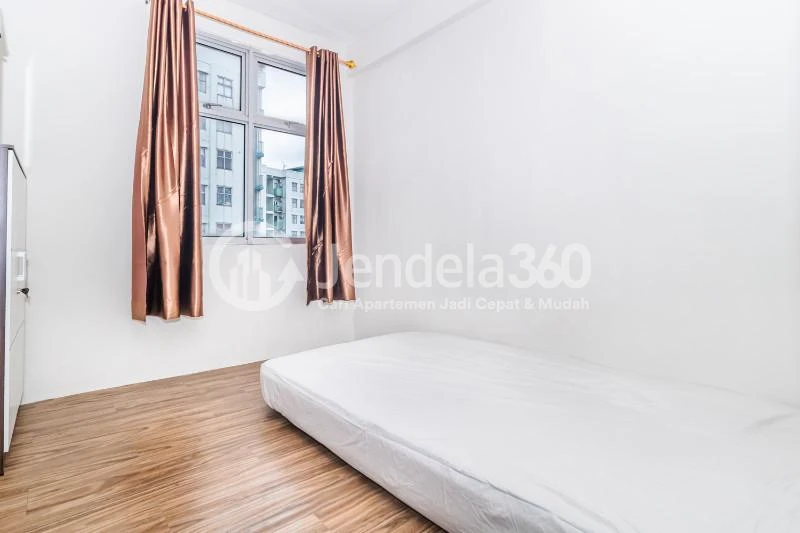 Bedroom 1 Middle Floor 2BR Apartment with City View at Pancoran Riverside Apartment