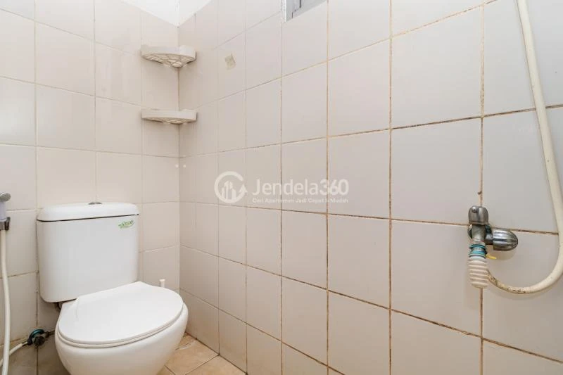 Bathroom Pancoran Riverside Apartment 2BR Tower 3B
